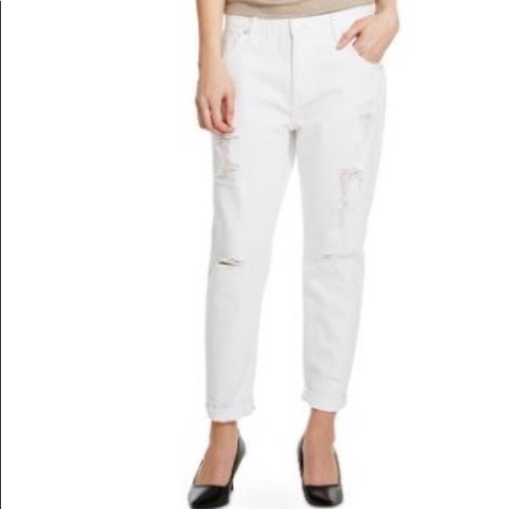 White denim jeans